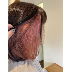 インナーカラーピンク×ボブ - chill out 南塚口本店【チルアウト ミナミツカグチホンテン】掲載中