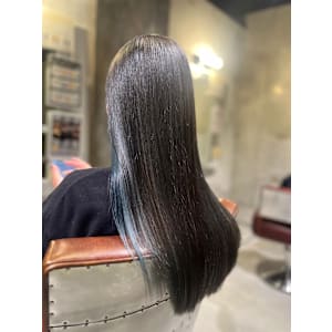 ◆ 髪質改善×インナーカラーで魅せる艶ロング - SANKARI 真法院店【サンカリ シンポウインテン】掲載中