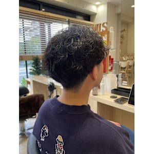 ストスパイラル×ツーブロック