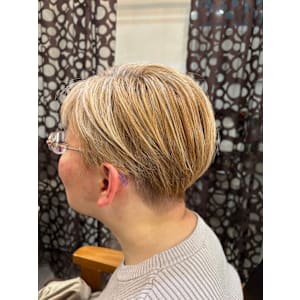 かっこ良くかわいいショートスタイル