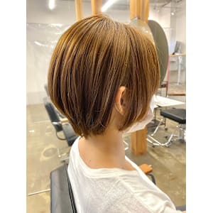 acoron 新宿×スタイル