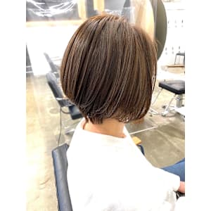 acoron 新宿×スタイル