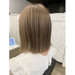 acoron 新宿×スタイル