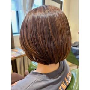 シンプルボブスタイル/30代/40代/50代