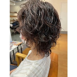 ウルフ×パーマスタイル/30代/40代/50代 - chill out 塚口本町店【チルアウト ツカグチホンマチテン】掲載中