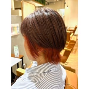 モーヴグレー×くすみレッドインナーカラー/30代/40代 - chill out 塚口本町店【チルアウト ツカグチホンマチテン】掲載中