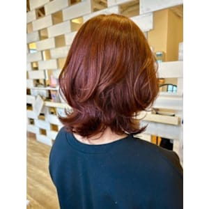 ナチュラルウルフ×鮮やかカラー/30代/40代/50代 - chill out 塚口本町店【チルアウト ツカグチホンマチテン】掲載中