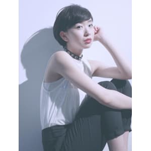 黒髪クラゲヘアーオリーブグレー小顔ココアベージュショート - KOKO 本八幡【ココ モトヤワタ】掲載中