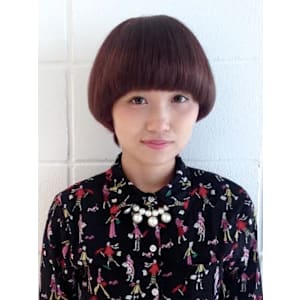 黒髪クラゲヘアーオリーブグレー小顔ココアベージュ丸型卵型ボブ - KOKO 本八幡【ココ モトヤワタ】掲載中