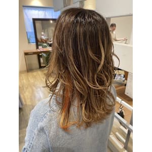 インナーカラーオレンジ/ベージュゴールド/20代/30代/4 - chill out 塚口本町店【チルアウト ツカグチホンマチテン】掲載中