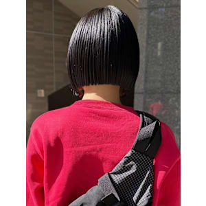 【feliceMICHI 別曽 遥也】黒髪 切りっぱなしボブ