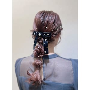 編みおろしヘアアレンジ