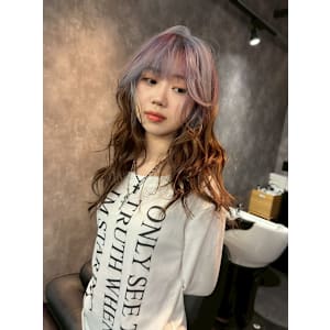 ルーツカラー　ケアブリーチ　ブリーチカラー　表参道/原宿 - Null 表参道本店 デザインカラー/ダブルカラー【ヌル】掲載中