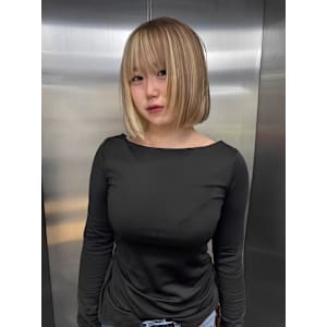 アンブレラカラー　ケアブリーチ　ブリーチカラー　表参道/原宿 - Null 表参道本店 デザインカラー/ダブルカラー【ヌル】掲載中