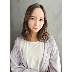 ミディアム - Resortsalon M 新宿東口【リゾートサロン エム シンジュクヒガシグチ】掲載中