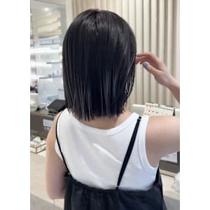 根本が伸びても気にならないデザイン