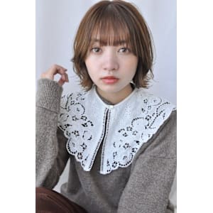 シースルーバング／ショートボブ／外ハネレイヤー／柔らか質感