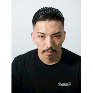 フェードショート