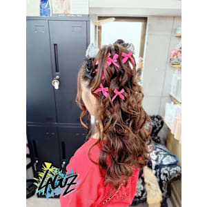 【ヘアセット】リボンツインハーフアップアレンジ 茅ヶ崎 - LAGUZ 茅ヶ崎 髪質改善 ヘアアレンジ【ラグズ チガサキ カミシツカイゼン ヘアアレンジ】掲載中