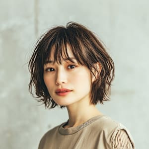 柔らかくゆるふわなミディアムスタイル