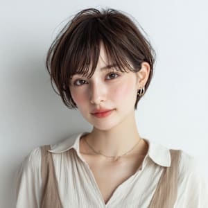 ふんわり柔らかく女性らしいショート