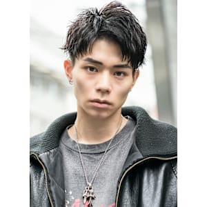 MEN'S HAIR BLEACHi 名駅店×スタイル