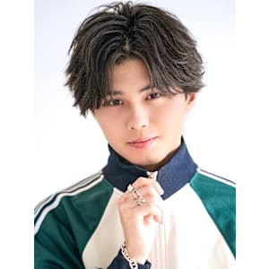 MEN'S HAIR BLEACHi 名駅店×スタイル