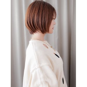 オレンジベージュ艶感ストレート前下がり丸みボブ20代30代 - COVER HAIR bliss 【カバー ヘア ブリス】川口/ららテラス川口東口駅前店【カバー ヘア ブリス カワグチララテラスカワグチヒガシグチエキマエテン】掲載中