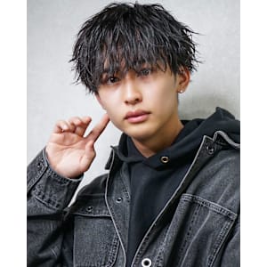 MEN'S HAIR BLEACHi 岐阜店×スタイル