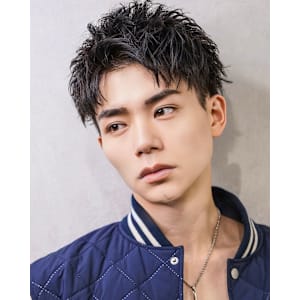 MEN'S HAIR BLEACHi 岐阜店×スタイル