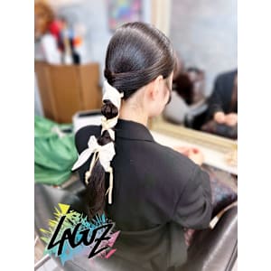 上品で大人可愛いリボンポニーテールアレンジ - LAGUZ 茅ヶ崎 髪質改善 ヘアアレンジ【ラグズ チガサキ カミシツカイゼン ヘアアレンジ】掲載中