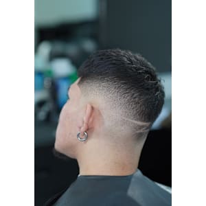 BARBER SHOP BLACKY×スタイル