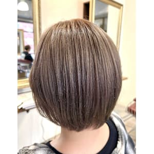 ハイトーンベージュ×ボブスタイル - Lourdes hair design【ルルドヘアーデザイン】掲載中