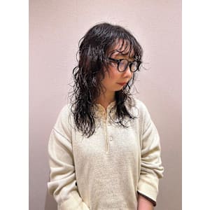 【パーマ×レイヤー】抜け感◎大人パーマスタイル