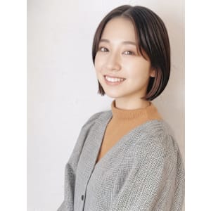 簡単にまとまるシンプルボブ