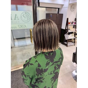 アンブレラカラー - AIZU本厚木 白髪ぼかし ハイライト バレイヤージュ 髪質改善【アイズホンアツギ シラガボカシ ハイライト バレイヤージュ カミシツカイゼン】掲載中