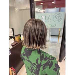アンブレラカラー - AIZU本厚木 白髪ぼかし ハイライト バレイヤージュ 髪質改善【アイズホンアツギ シラガボカシ ハイライト バレイヤージュ カミシツカイゼン】掲載中