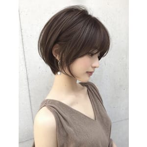 ショートボブ/顔周りカット/ショート/透明感カラー