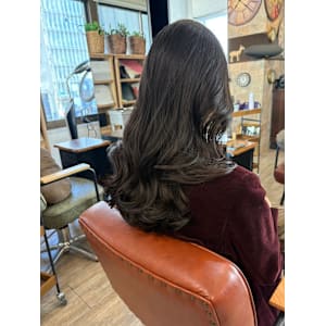 艶ロング×モカグレージュ - ～MILBON complete salon～ no_a【ミルボンコンプリートサロン ノア】掲載中