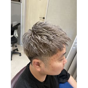 ホワイトベージュ×メンズショート - Simple【シンプル】掲載中