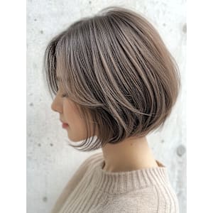 TIENA Beauty Smart Salon×スタイル - TIENA Beauty Smart Salon ONE FUKUOKA BLDG.店【ティエナビューティースマートサロン ワンフクオカビルディングテン】掲載中