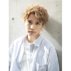 金髪ニュアンスショート/メンズ - MEN'S SOURCE 高槻【メンズ ソース タカツキ】掲載中