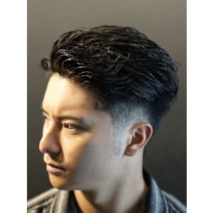 オールバックパーマ - 銀座shino~灯~HANARE メンズ 理容室 barber【トモシビ ハナレ バーバー 】【ギンザシノトモシビハナレメンズリヨウシツバーバー】掲載中