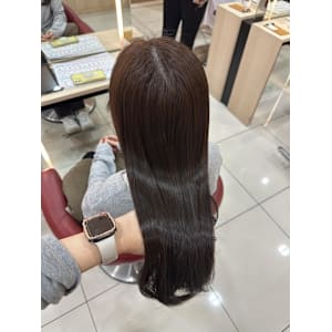 ベージュカラー