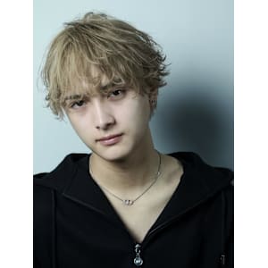 フェザーラウンドマッシュミルクティーベージュ - KUROT 福岡本店【クロト フクオカホンテン】掲載中