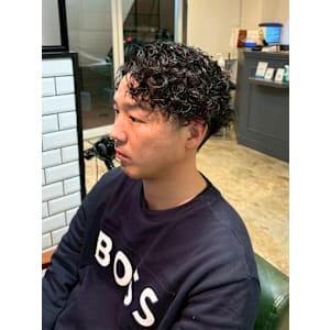 スパイラルパーマ　ツーブロック　刈り上げ - MEN'S SALON alfRed 瑞穂店【メンズサロン アルフレッド ミズホテン】掲載中