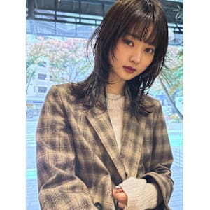 ミディアムウルフカット