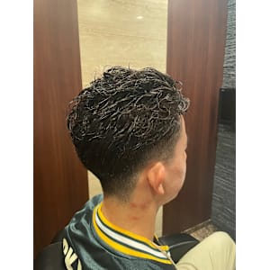 かきあげ風パーマ - ヒロ銀座バーバーショップ難波店【ヒロギンザバーバーショップナンバテン】掲載中