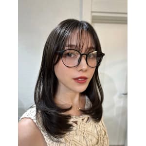 綺麗な艶髪スタイル　大人美髪レイヤー　