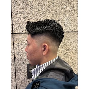 銀座　理容室　スキンフェード　サイドパート - ヘアーモードキクチ 銀座店【ヘアーモードキクチ】掲載中
